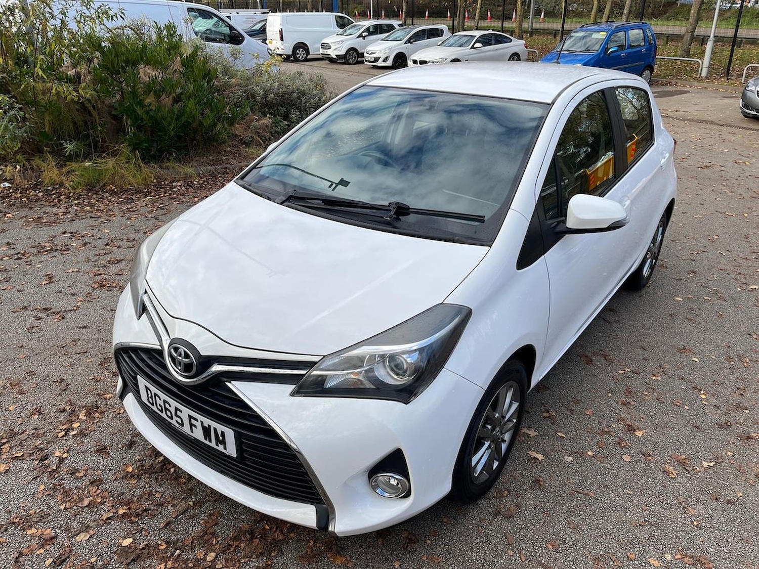 Used Toyota Yaris 2015 for sale - 76725820: Photo 41