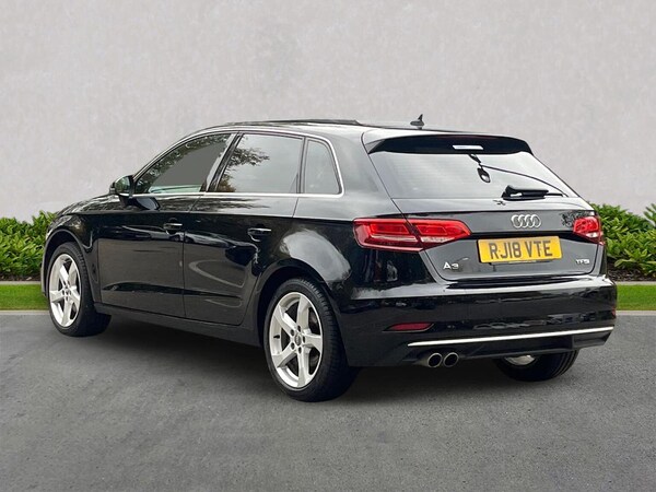 Used Audi A3 2018 for sale - 76293078: Photo 2