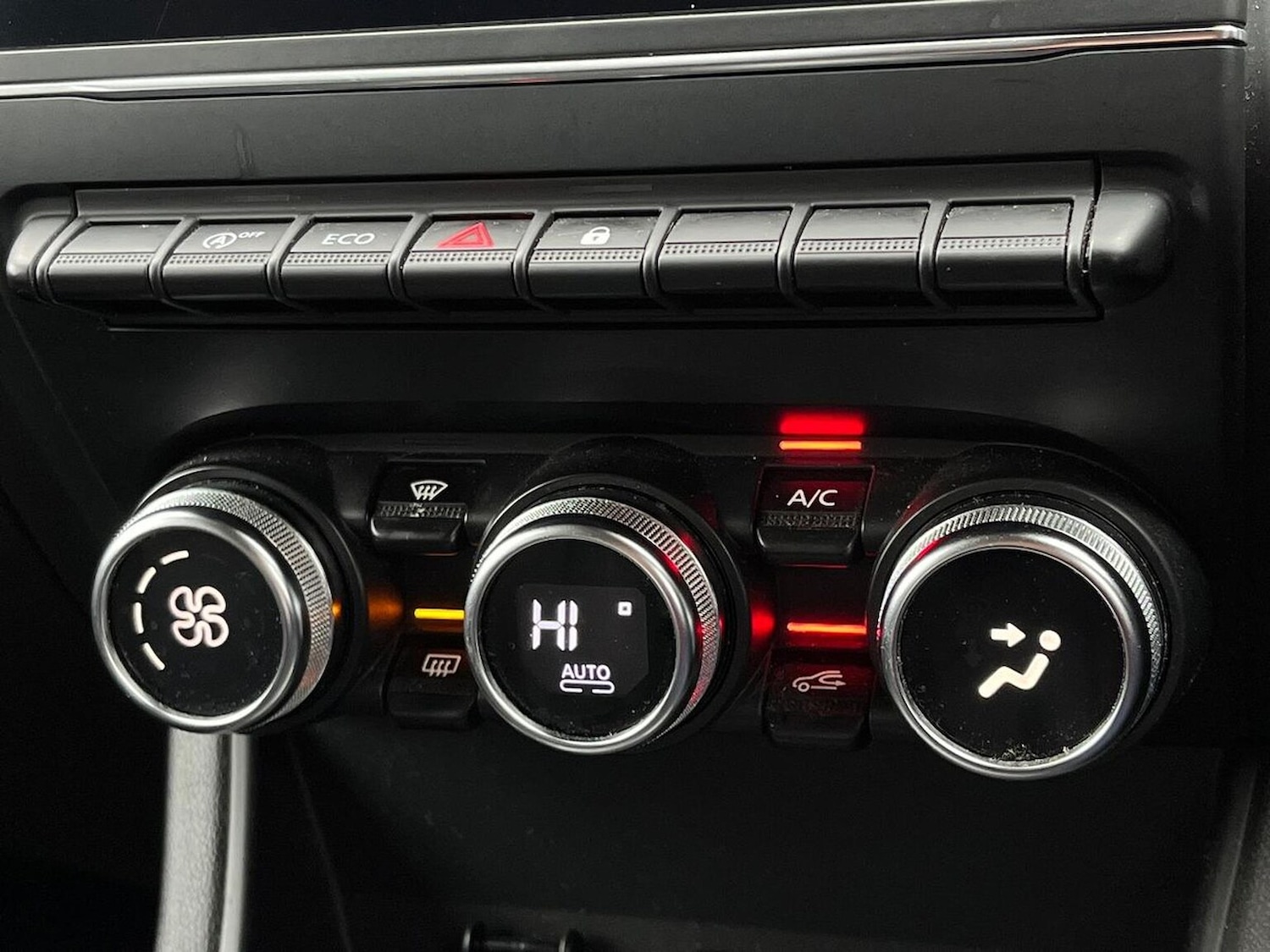 Used Renault Captur 2021 for sale - 78039299: Photo 12