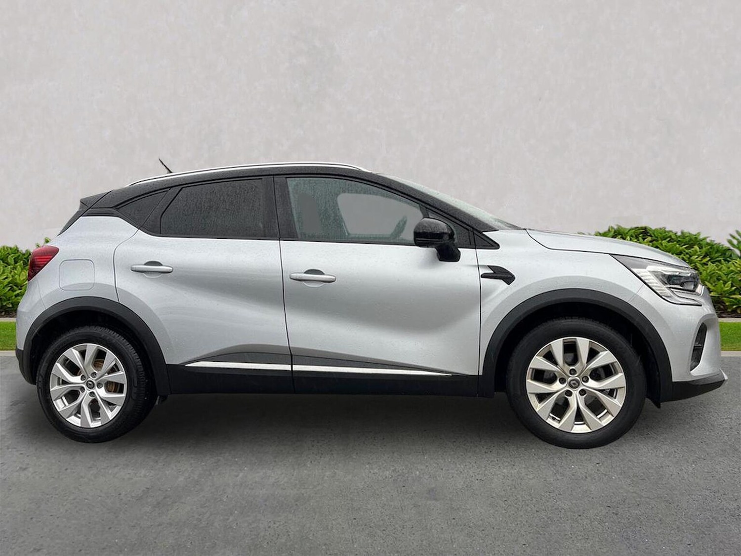 Used Renault Captur 2021 for sale - 78039299: Photo 3