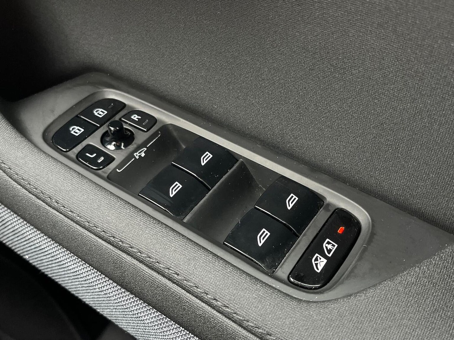 Used Polestar Polestar 2 2022 for sale - 76353637: Photo 21
