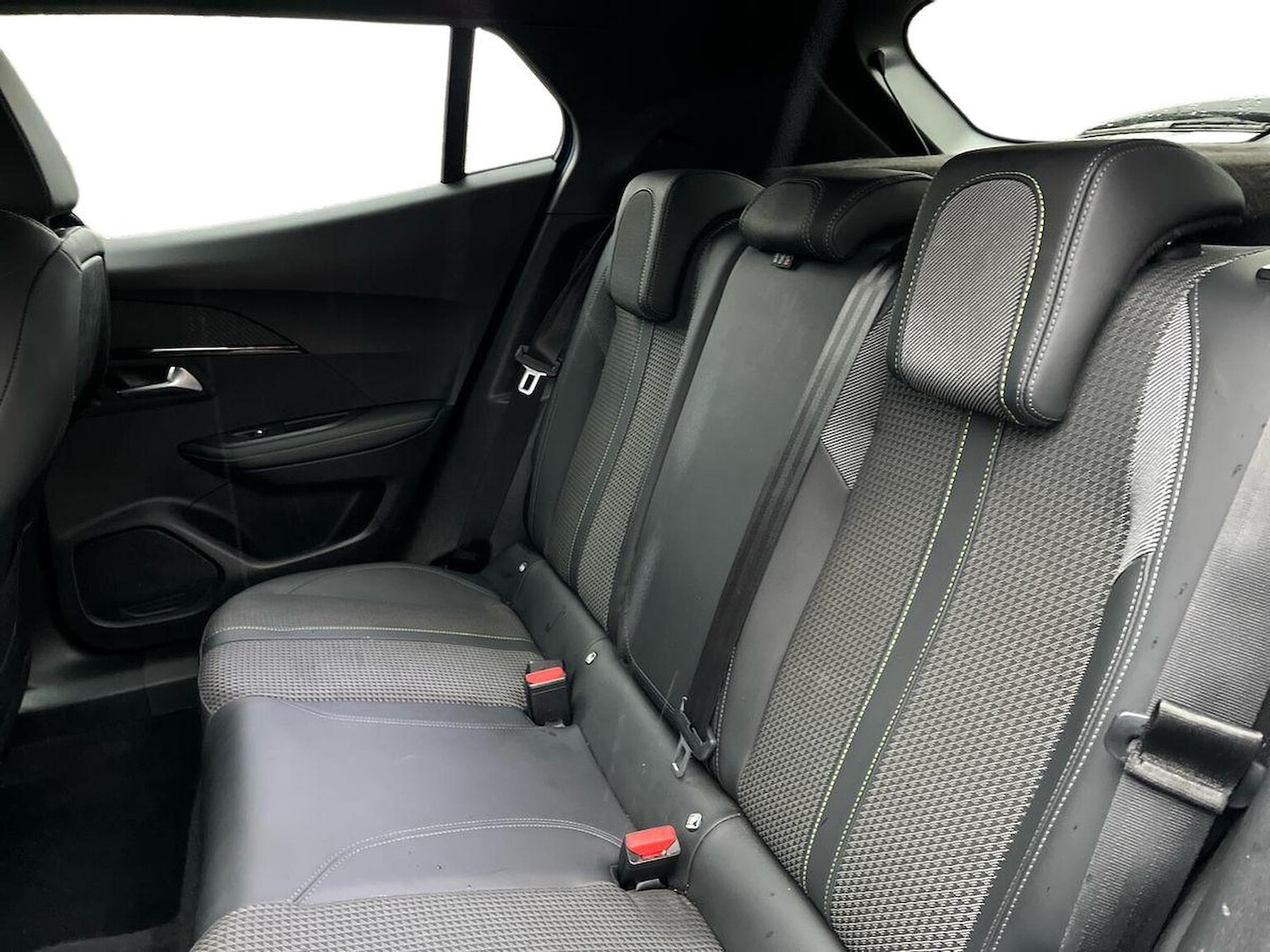 Used Peugeot 2008 2022 for sale - 76583262: Photo 17