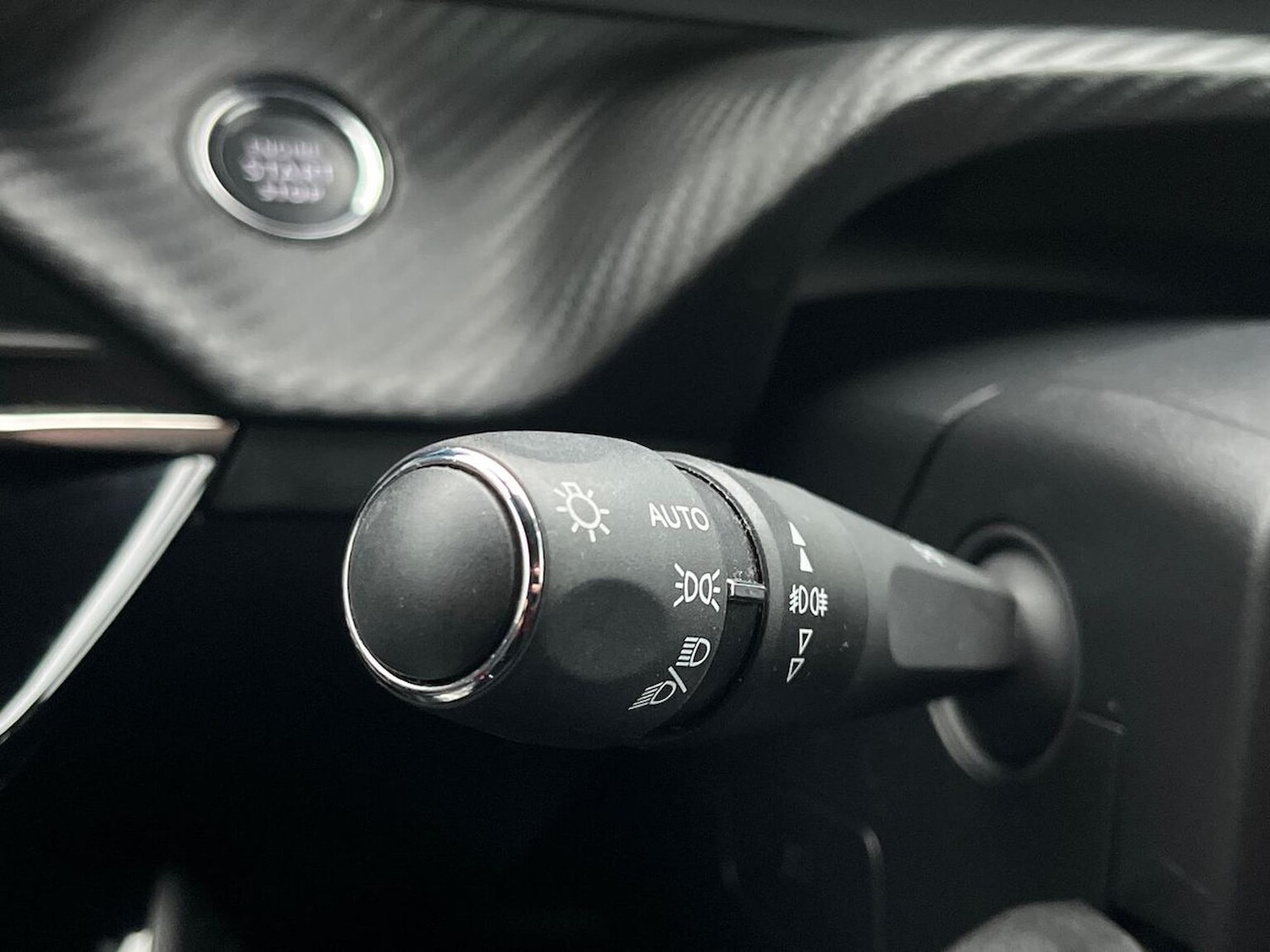 Used Peugeot 2008 2022 for sale - 76583262: Photo 29