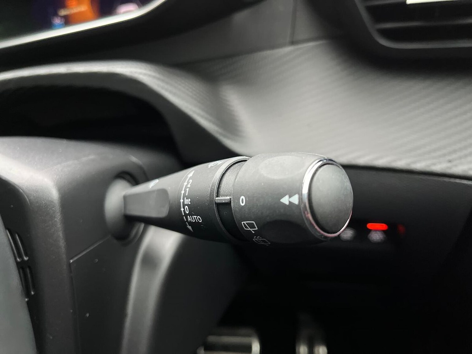 Used Peugeot 2008 2022 for sale - 76583262: Photo 30