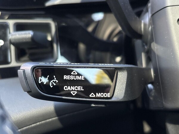 Used Porsche Taycan 2022 for sale - 75513108: Photo 39