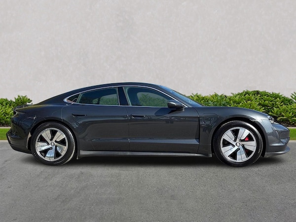 Used Porsche Taycan 2022 for sale - 75513108: Photo 3