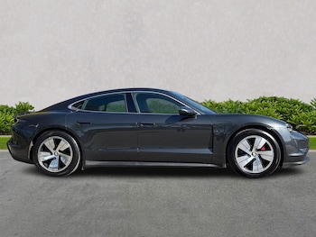 Used Porsche Taycan 2022 for sale - 75513108: Photo