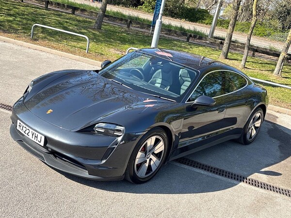 Used Porsche Taycan 2022 for sale - 75513108: Photo 40