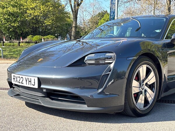 Used Porsche Taycan 2022 for sale - 75513108: Photo 41