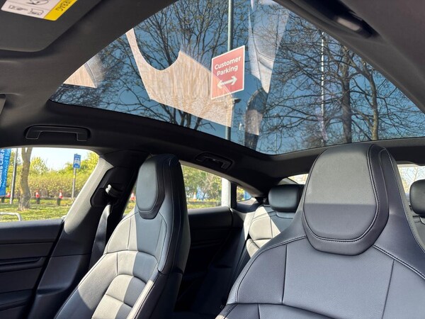 Used Porsche Taycan 2022 for sale - 75513108: Photo 42