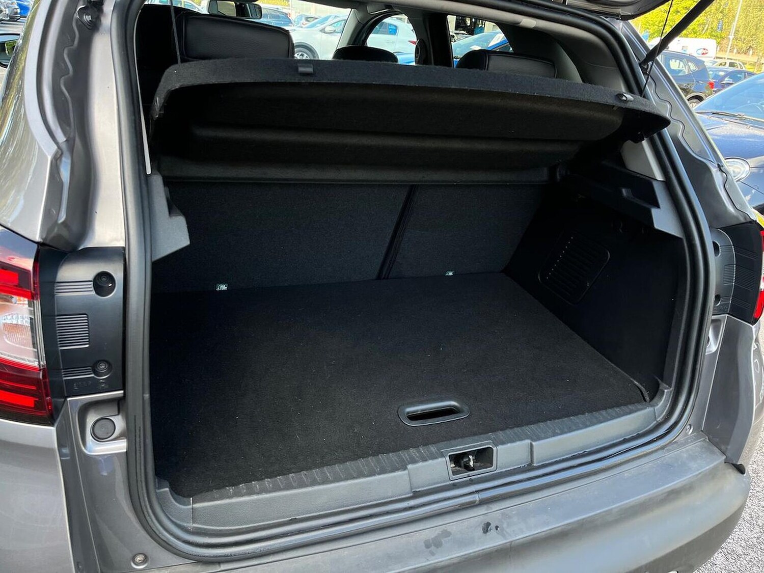 Used Renault Captur 2019 for sale - 76047742: Photo 17