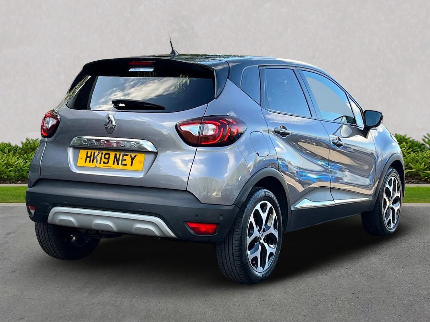 Used Renault Captur 2019 for sale - 76047742: Photo 18