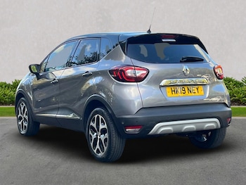 Used Renault Captur 2019 for sale - 76047742: Photo 2