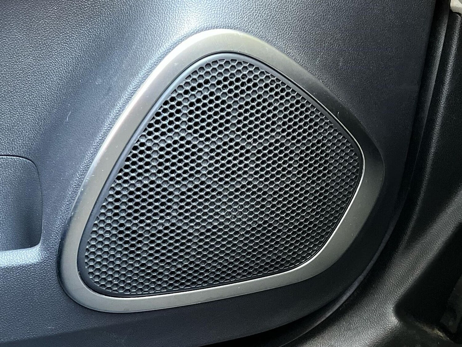 Used Renault Captur 2019 for sale - 76047742: Photo 31