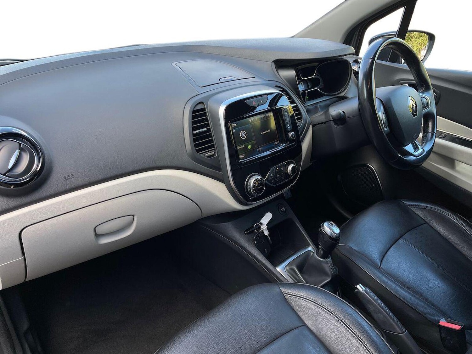 Used Renault Captur 2019 for sale - 76047742: Photo 7