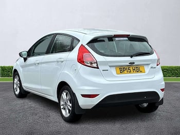 Used Ford Fiesta 2015 for sale - 79710526: Photo