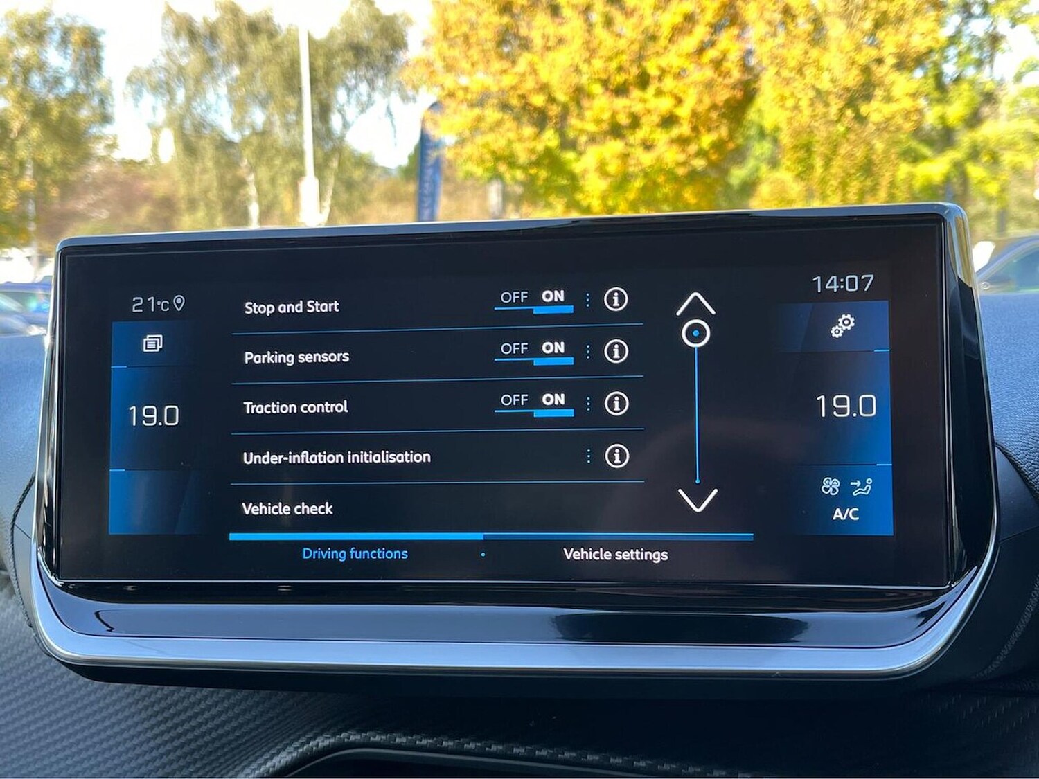 Used Peugeot 2008 2022 for sale - 76906310: Photo 45