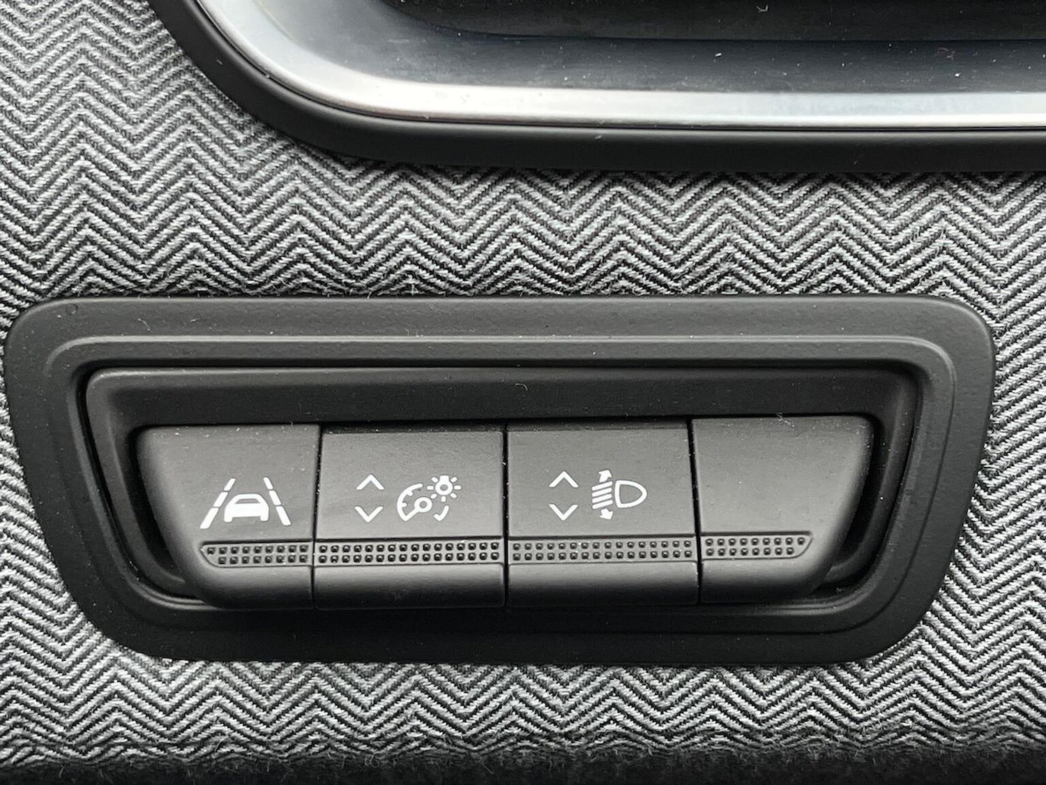 Used Renault Clio 2024 for sale - 76770052: Photo 23