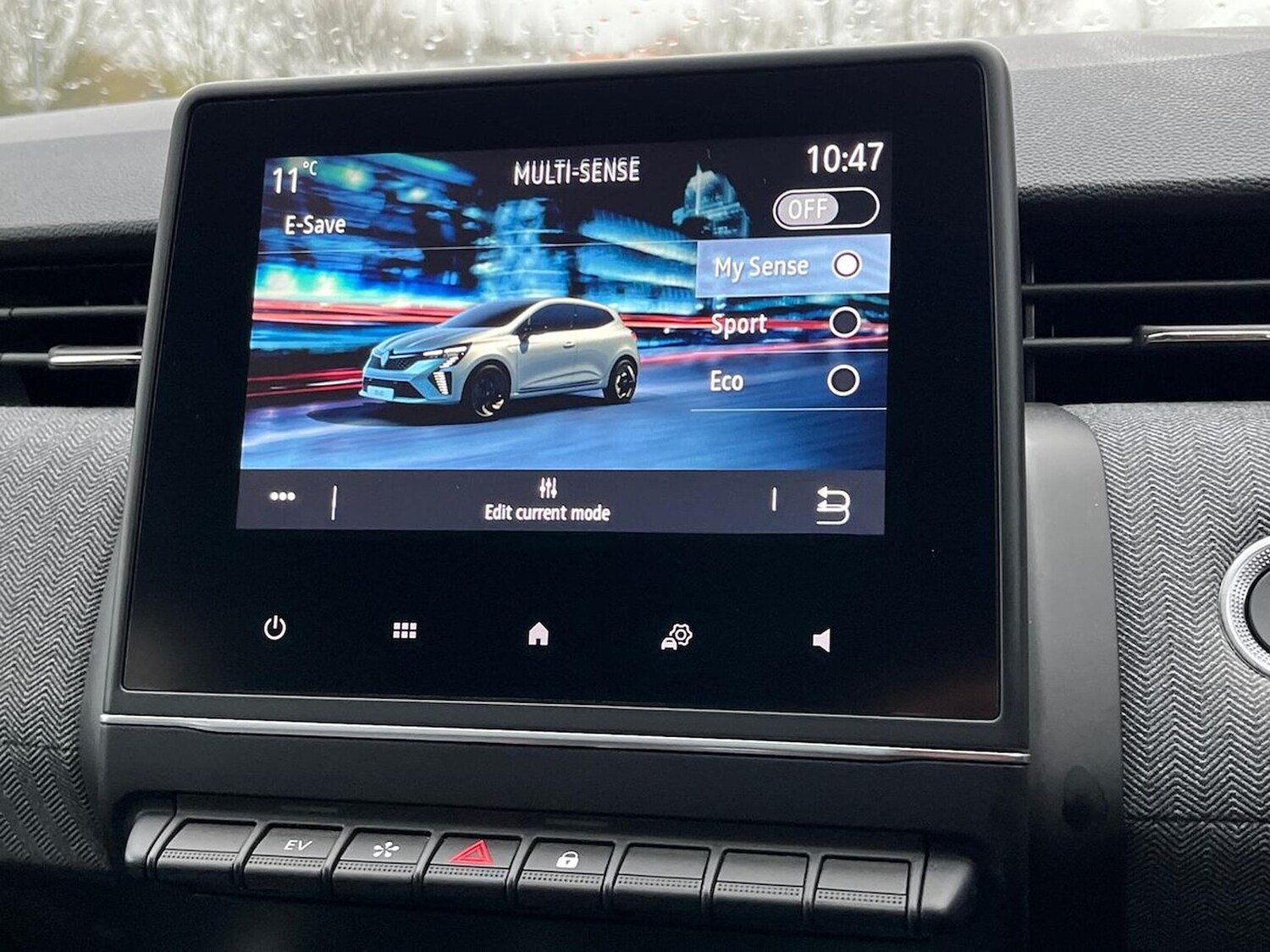 Used Renault Clio 2024 for sale - 76770052: Photo 43