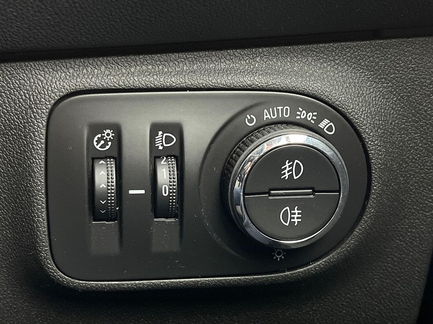 Used Vauxhall Corsa 2018 for sale - 76471057: Photo 22