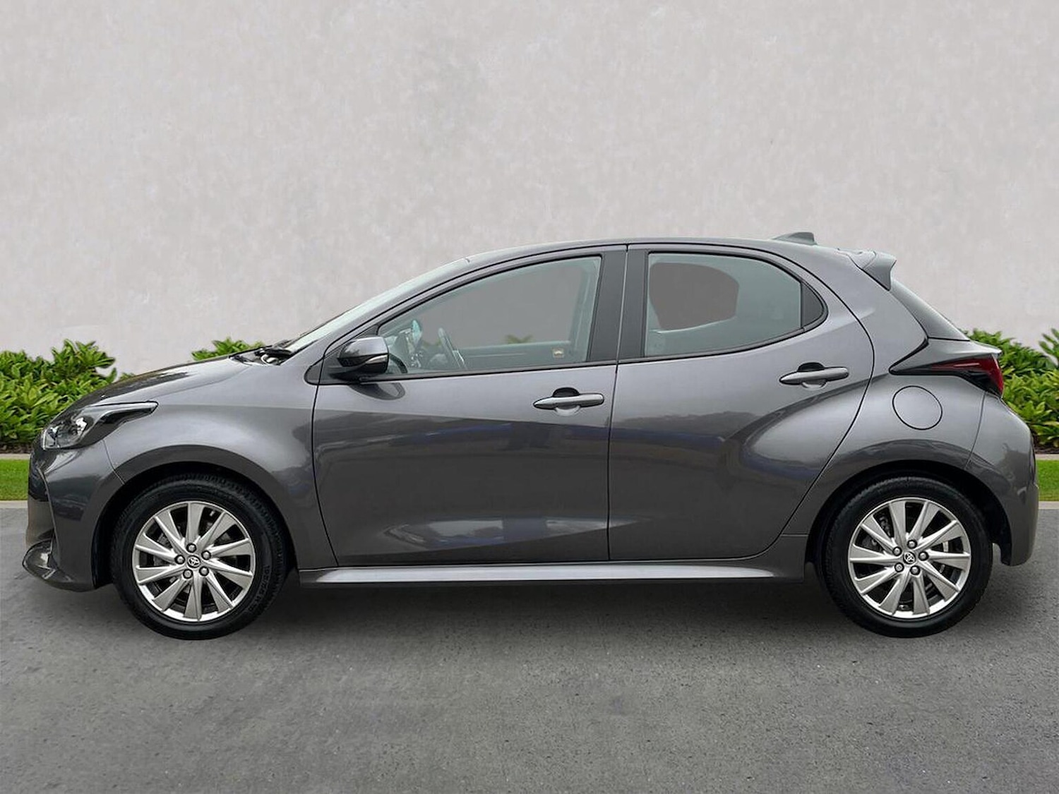 Used Toyota Yaris 2022 for sale - 76292997: Photo 19