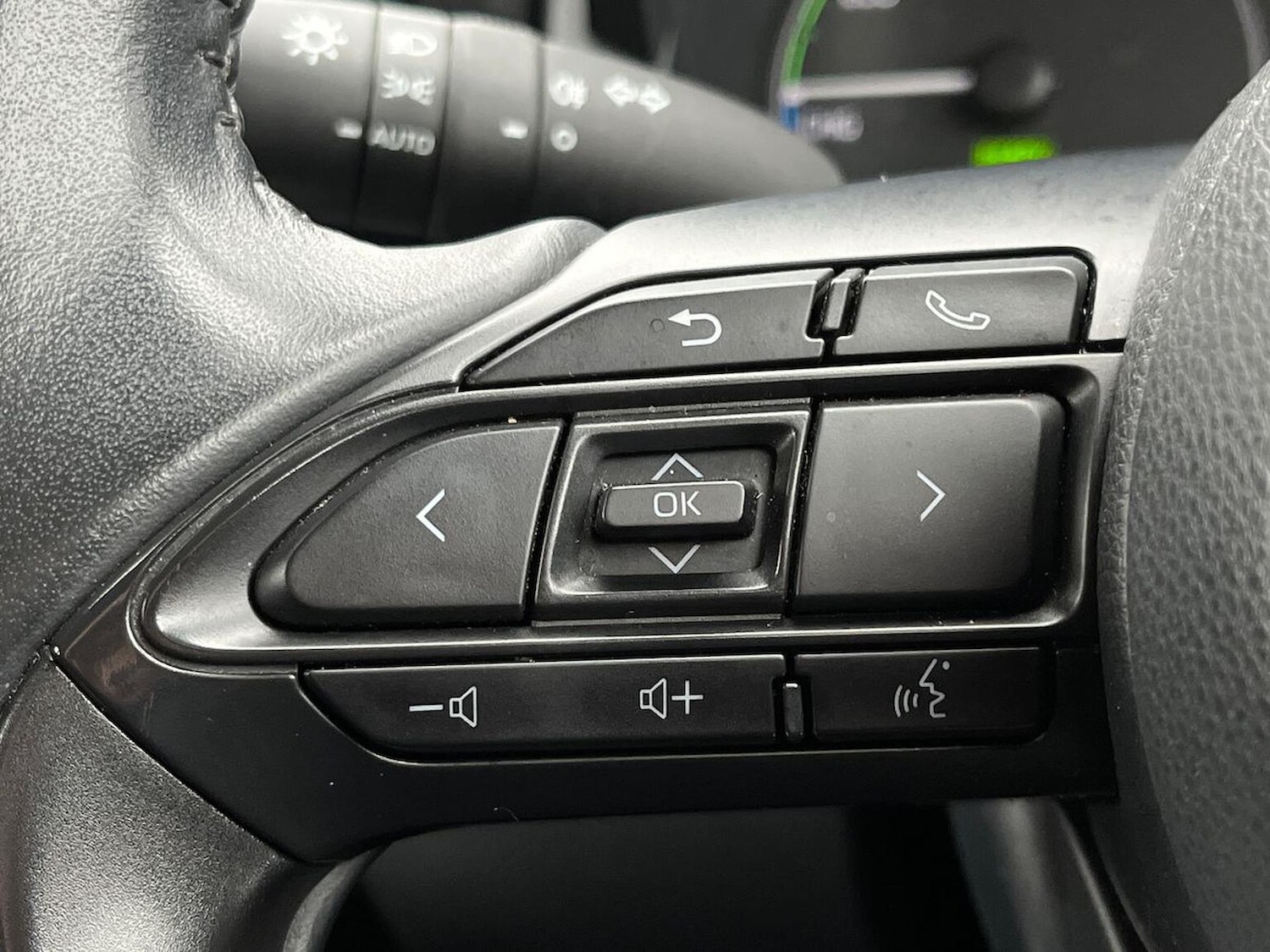 Used Toyota Yaris 2022 for sale - 76292997: Photo 26