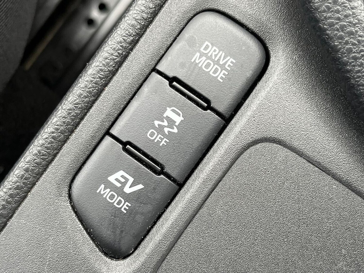 Used Toyota Yaris 2022 for sale - 76292997: Photo 30