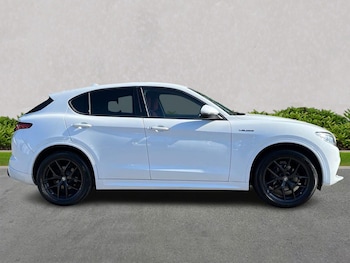 Used Alfa Romeo Stelvio 2021 for sale - 75513123: Photo