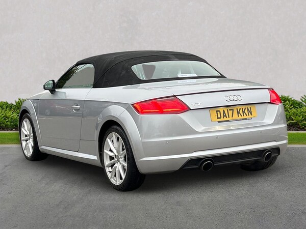 Used Audi TT 2017 for sale - 76299396: Photo 2