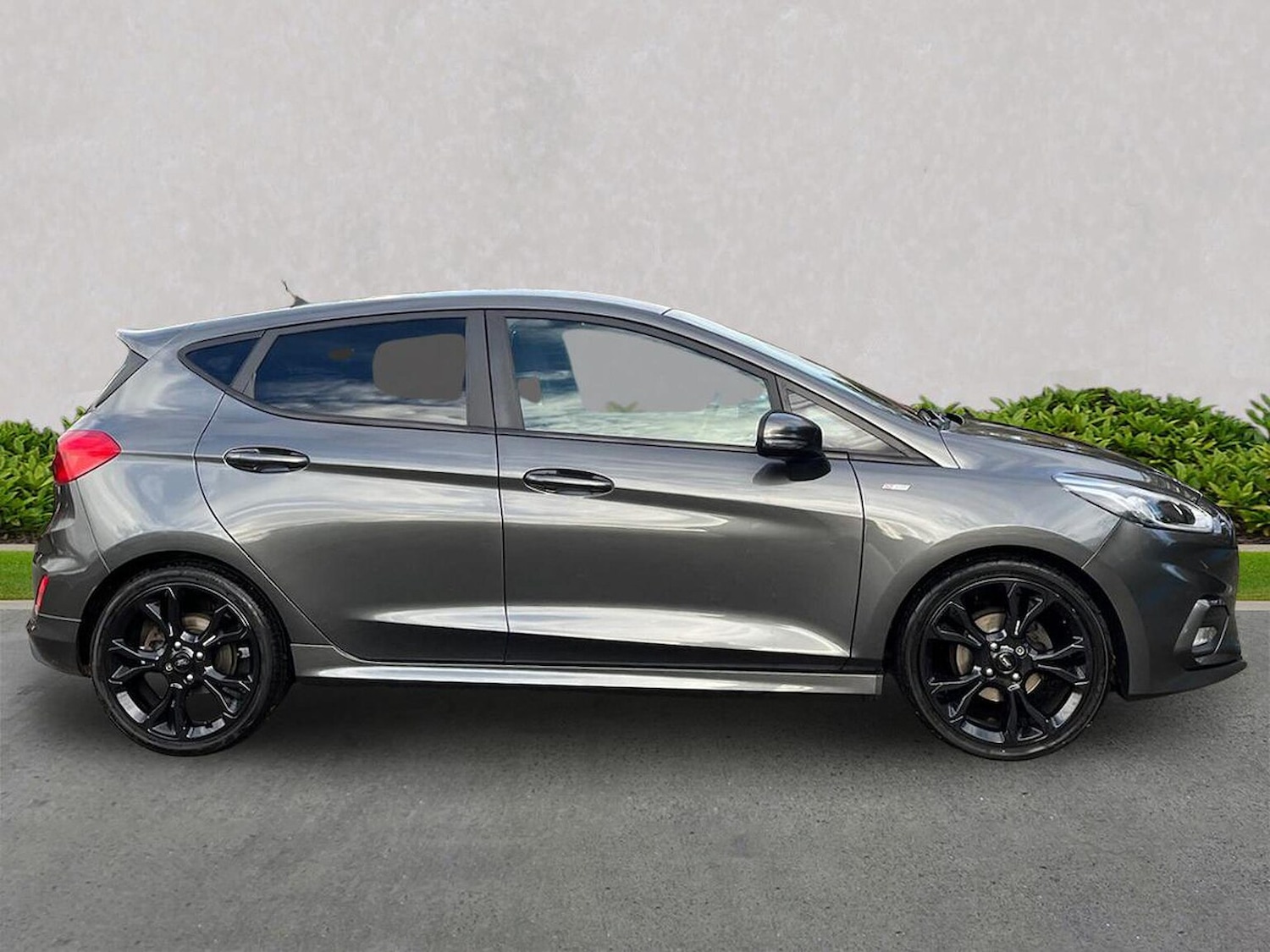 Used Ford Fiesta 2017 for sale - 76329976: Photo 3