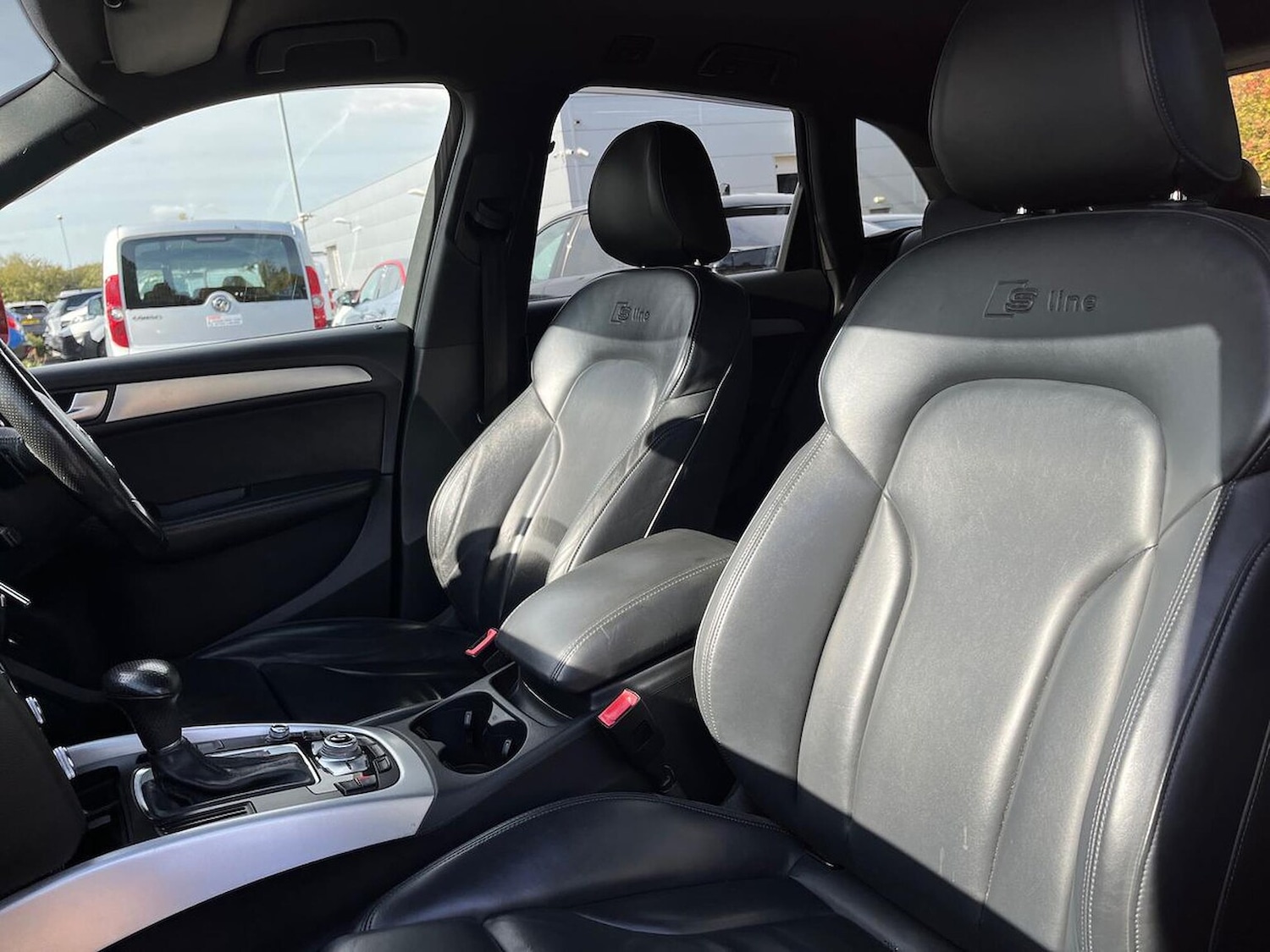 Used Audi Q5 2015 for sale - 76102473: Photo 32