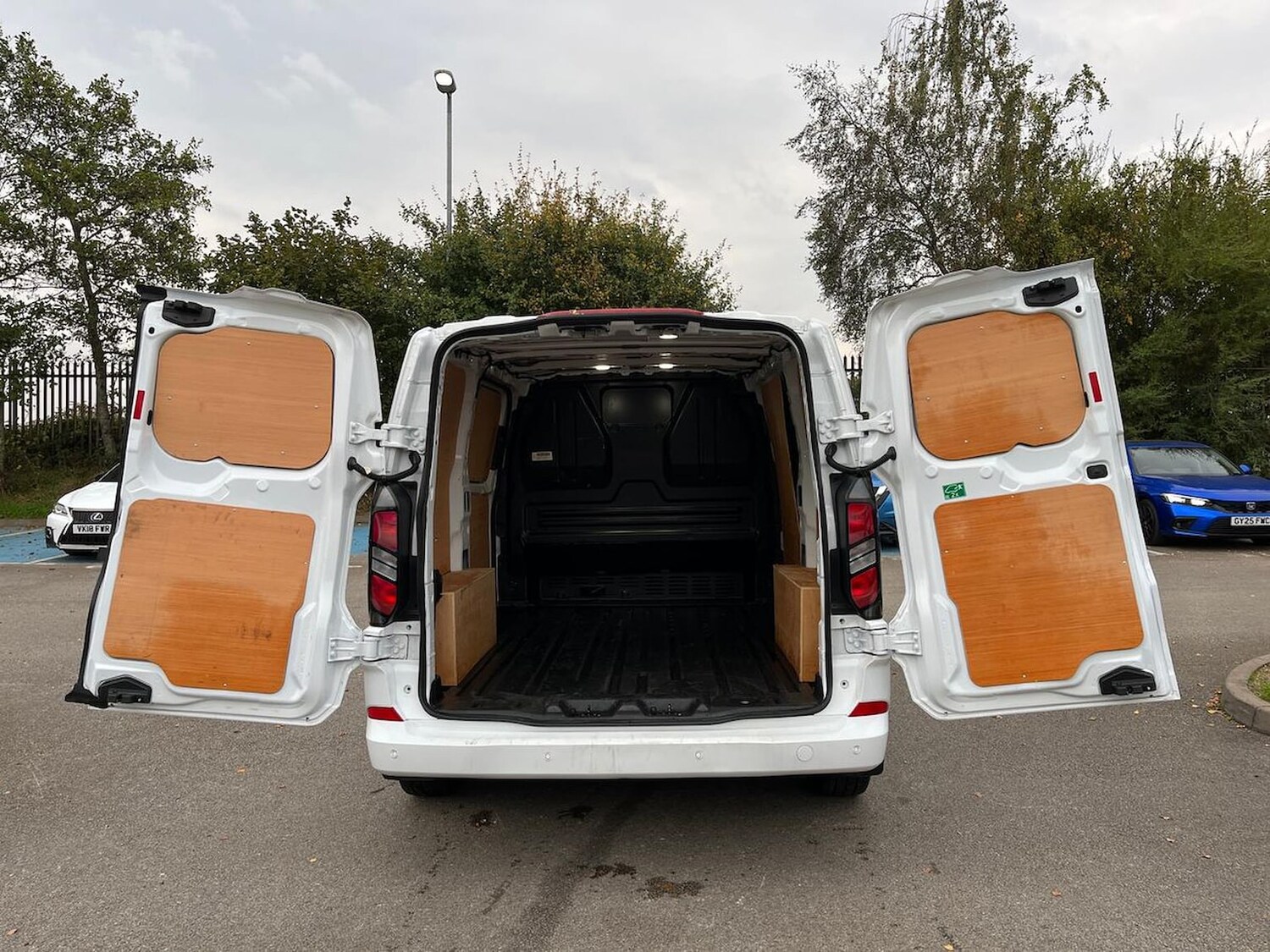 Used Ford Transit Custom 2024 for sale - 76879694: Photo 44