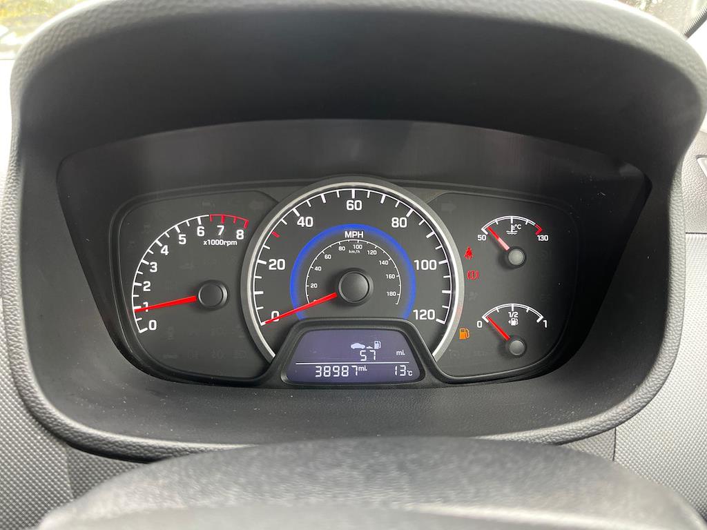 Used Hyundai i10 2019 for sale - 76770040: Photo 10