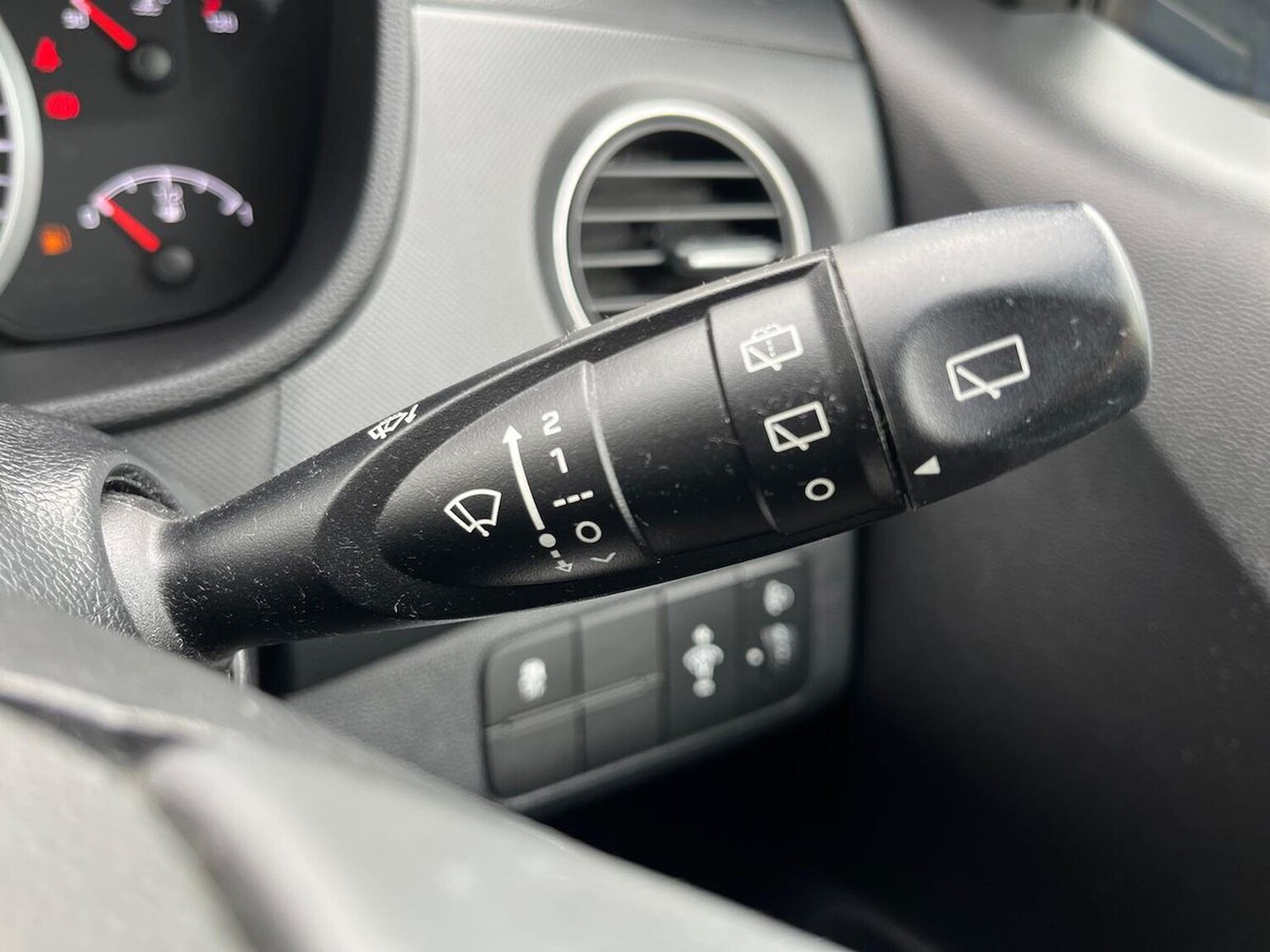 Used Hyundai i10 2019 for sale - 76770040: Photo 28