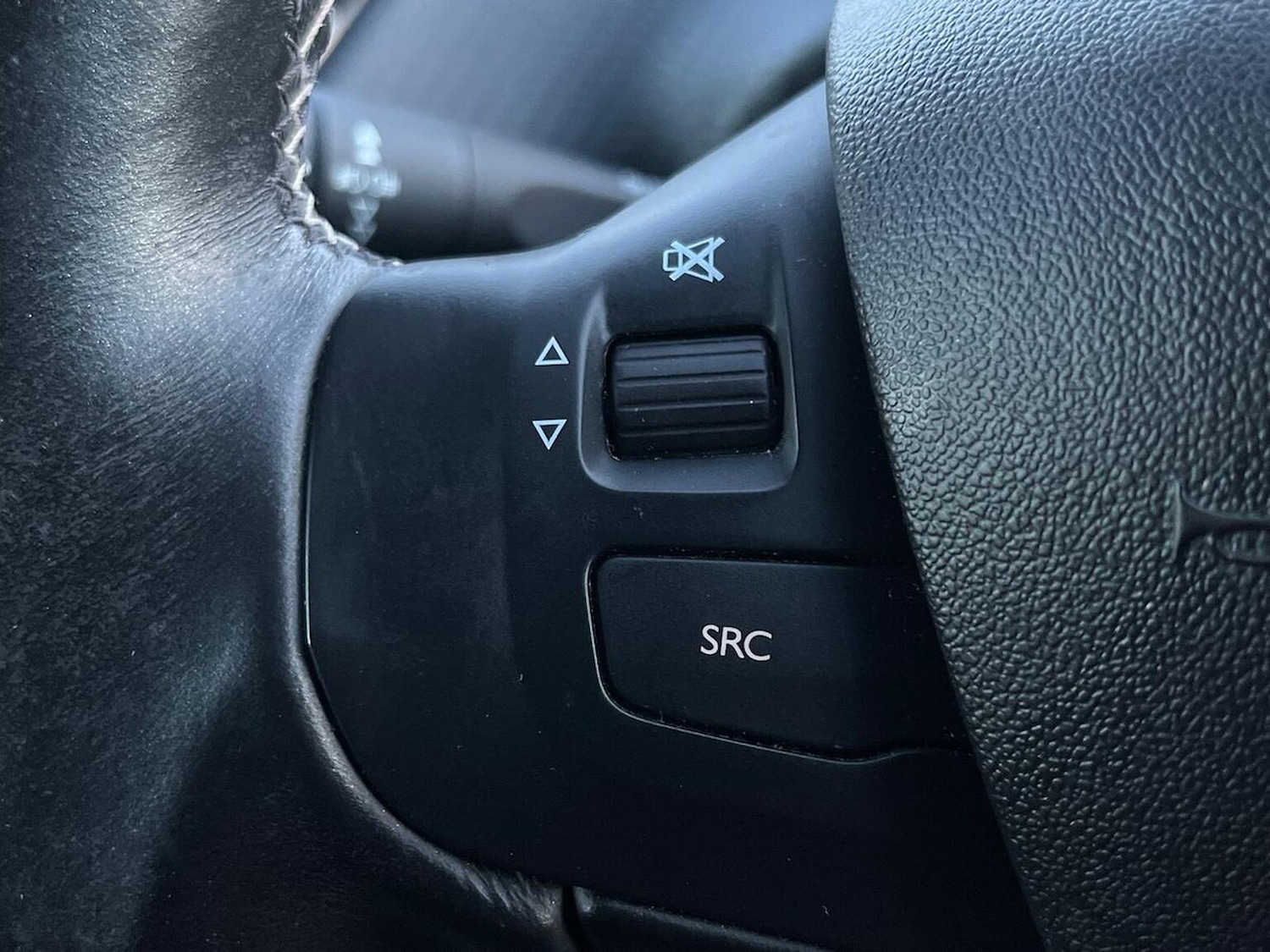 Used Peugeot 208 2019 for sale - 76911192: Photo 27