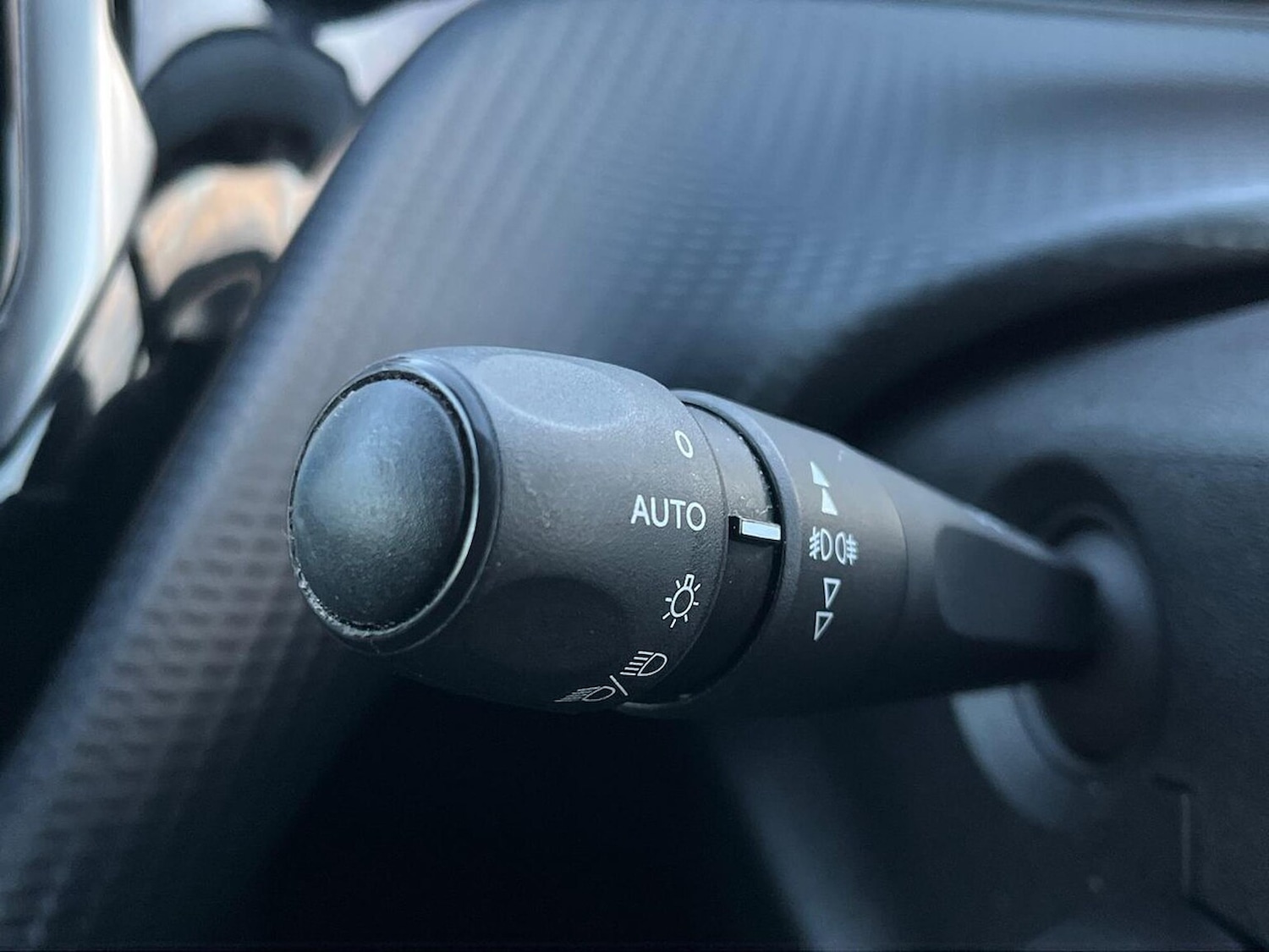 Used Peugeot 208 2019 for sale - 76911192: Photo 29