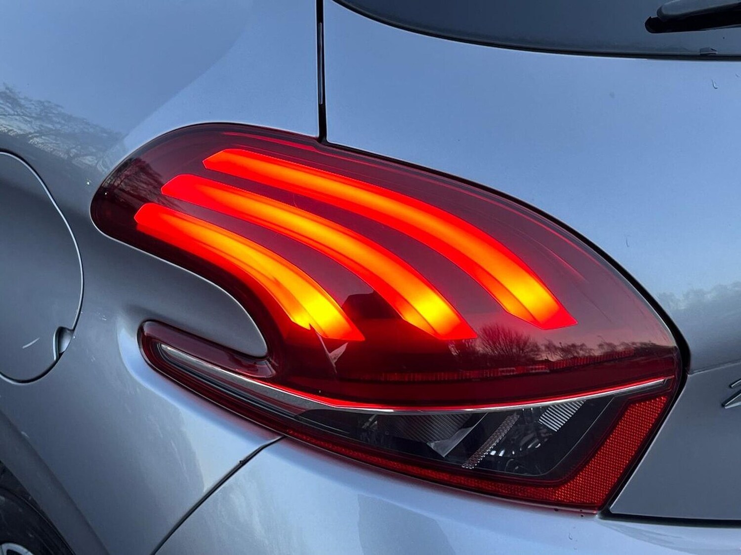 Used Peugeot 208 2019 for sale - 76911192: Photo 37