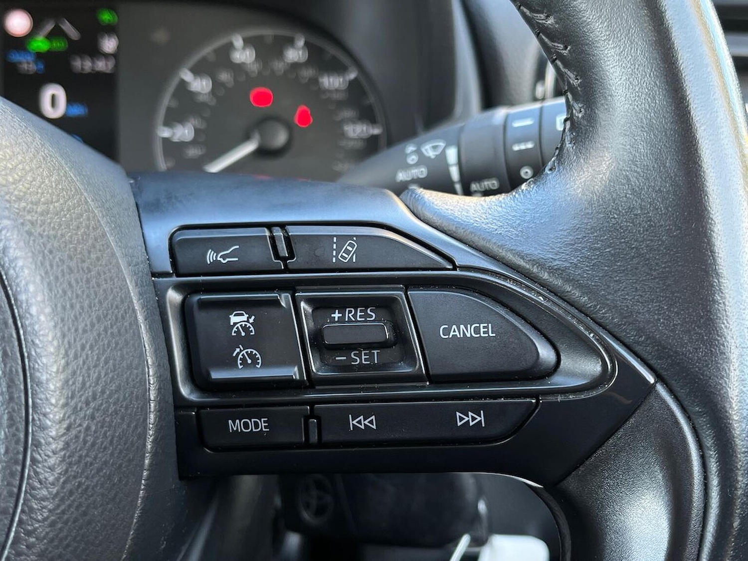 Used Toyota Yaris 2022 for sale - 76187088: Photo 27