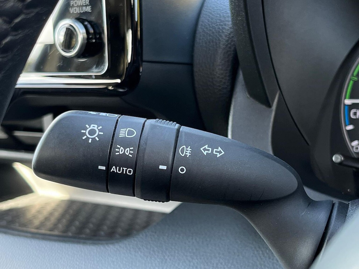 Used Toyota Yaris 2022 for sale - 76187088: Photo 28
