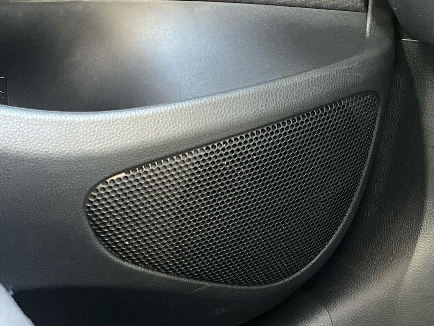 Used Toyota Yaris 2022 for sale - 76187088: Photo 31
