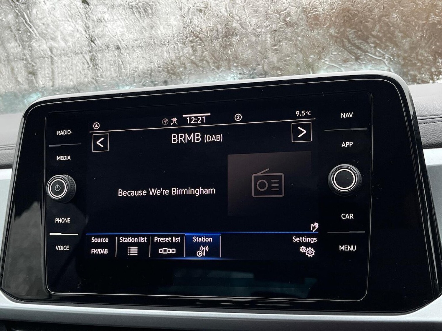 Used Volkswagen T-Roc 2023 for sale - 76986934: Photo 12