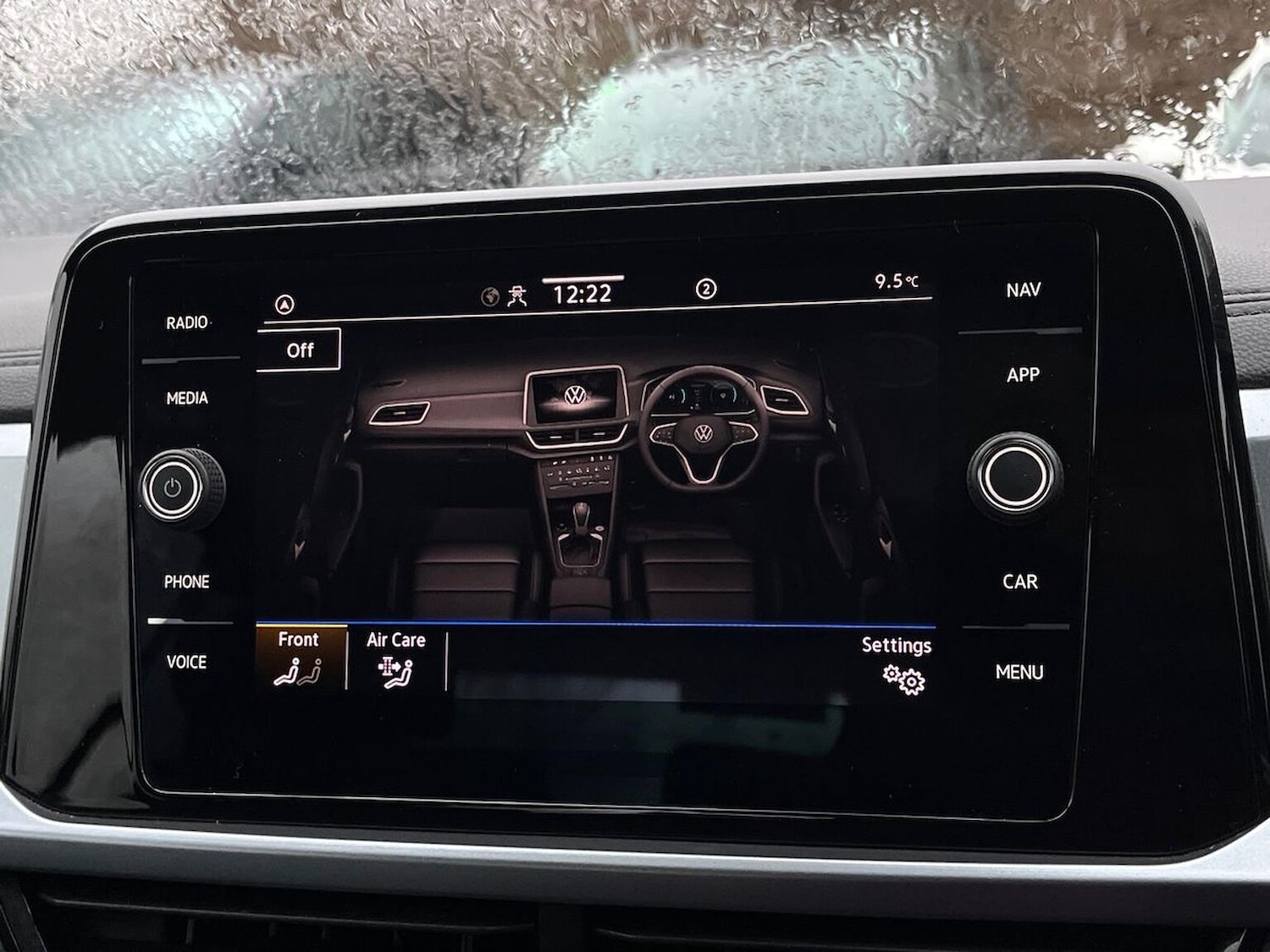 Used Volkswagen T-Roc 2023 for sale - 76986934: Photo 26