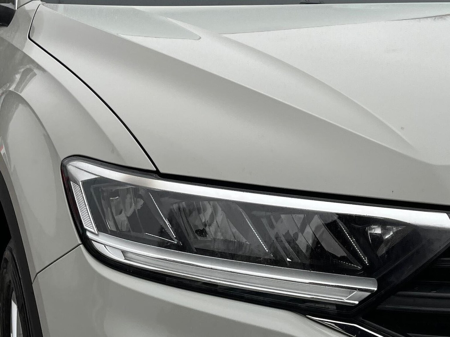 Used Volkswagen T-Roc 2023 for sale - 76986934: Photo 6