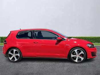 Used Volkswagen Golf 2015 for sale - 78889257: Photo