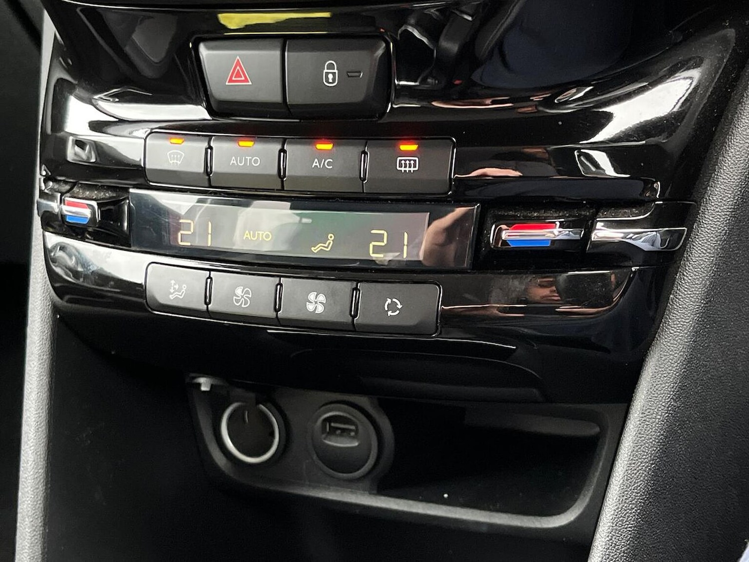 Used Peugeot 2008 2019 for sale - 76611607: Photo 13