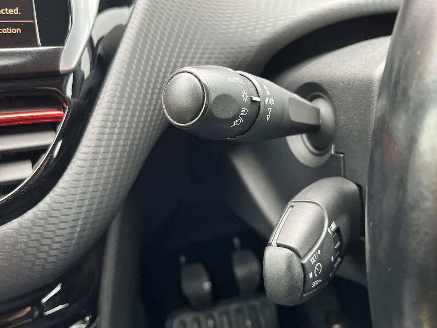 Used Peugeot 2008 2019 for sale - 76611607: Photo 29