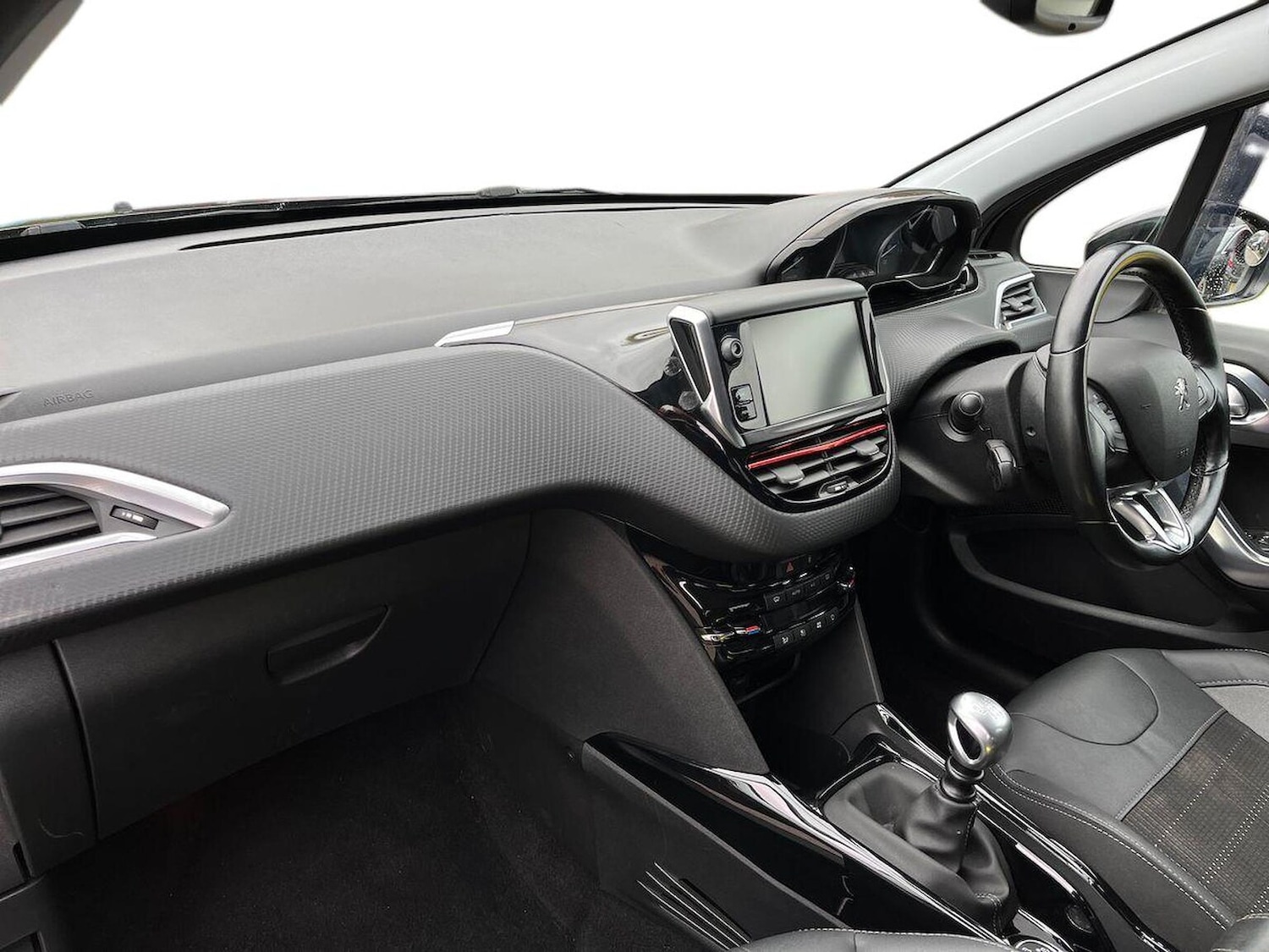 Used Peugeot 2008 2019 for sale - 76611607: Photo 8