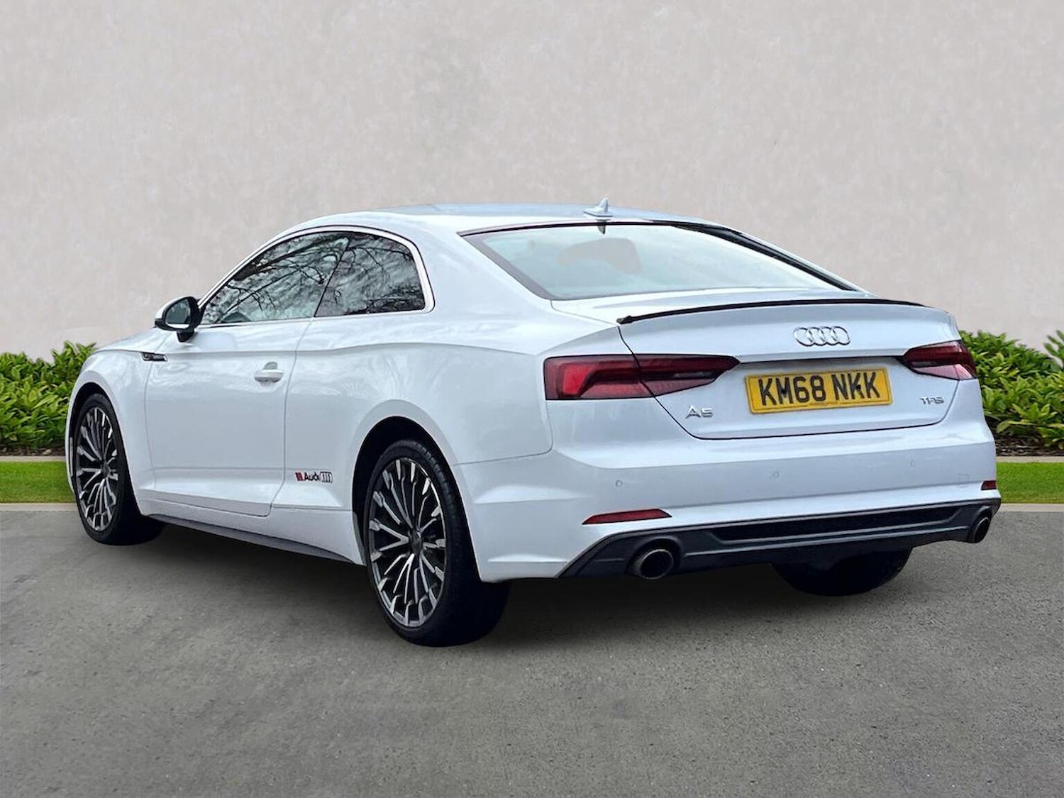 Used Audi A5 2018 for sale - 76681748: Photo 2