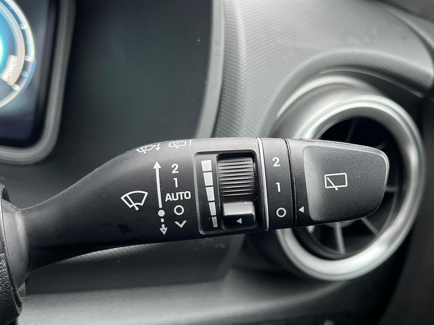 Used Hyundai KONA 2022 for sale - 76164989: Photo 29
