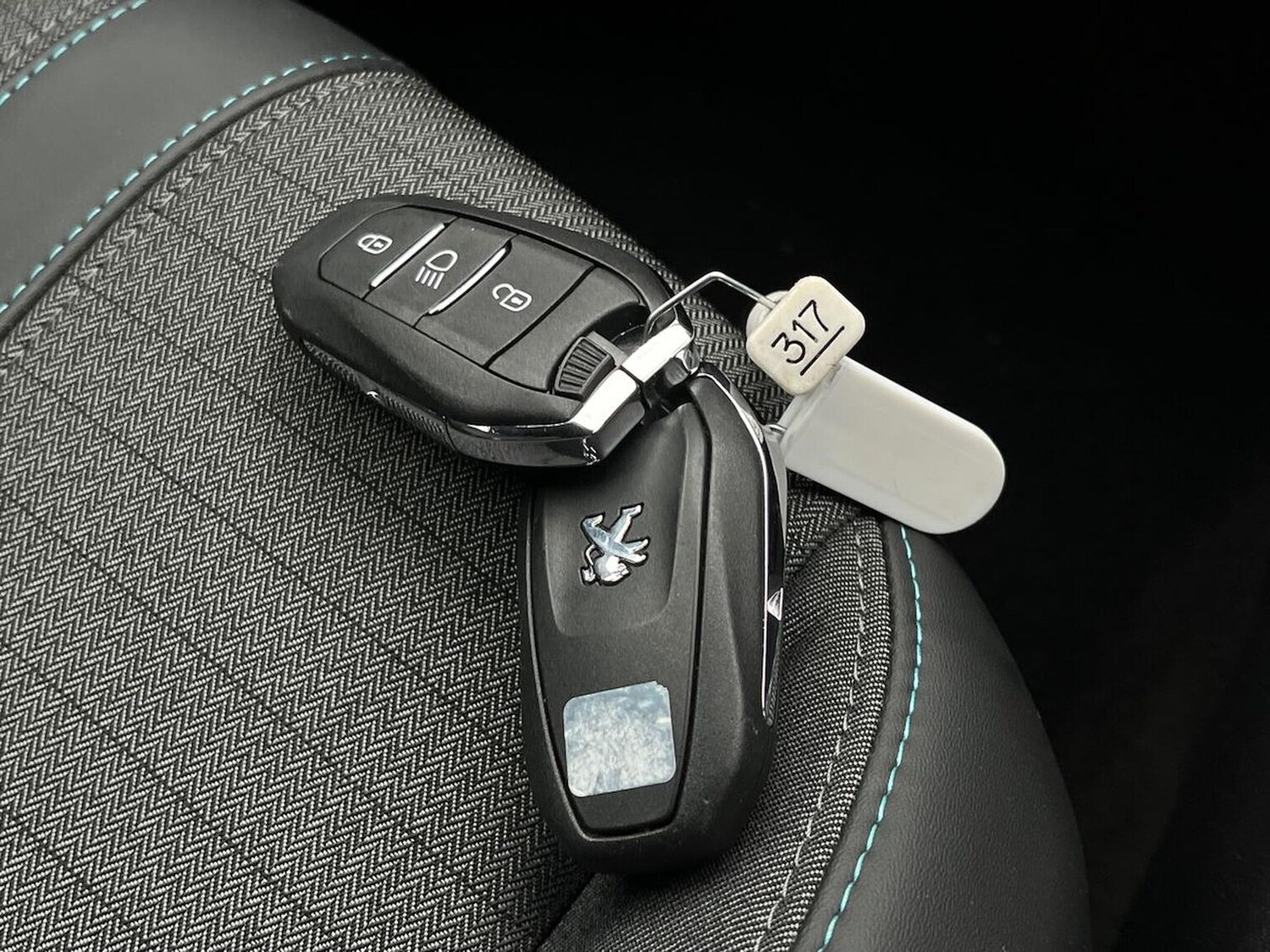 Used Peugeot 2008 2022 for sale - 77488561: Photo 49